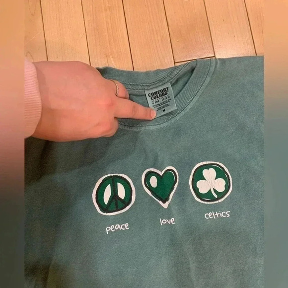 Celtics green long sleeve shirt 100% cotton sports basketball  | size medium - Picture 5 of 5